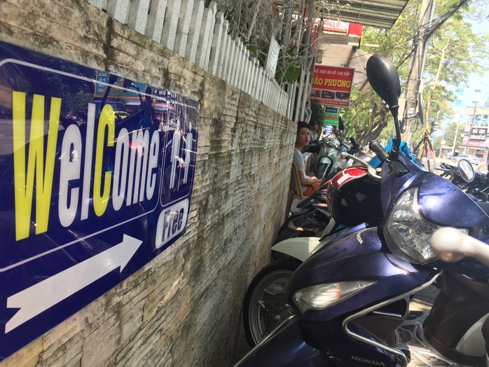 
Bảng chỉ dẫn mời sử dụng nhà vệ sinh miễn phí xuất hiện nhiều nơi ở TP Huế, tỉnh Thừa Thiên - Huế
