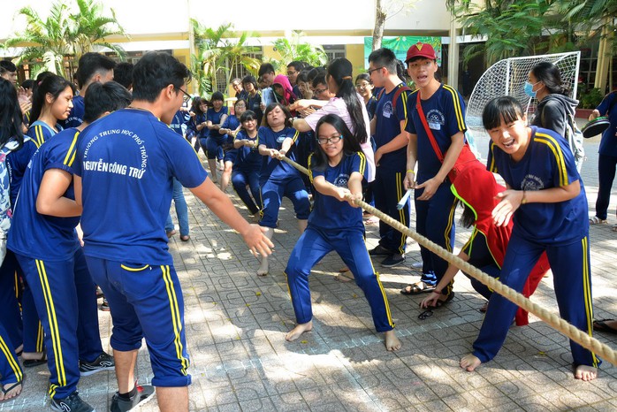 Học kỹ năng sống: Bắt buộc hay tự nguyện? - Ảnh 1.