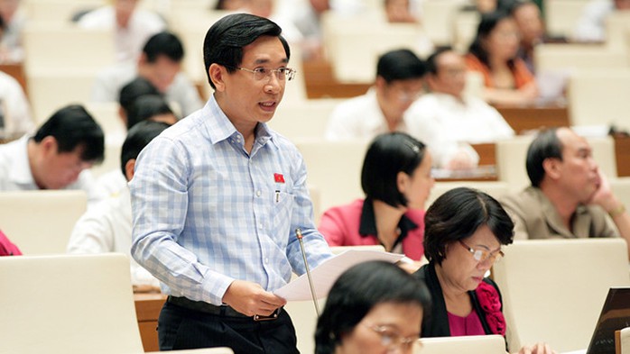 Ông Nguyễn Văn Cảnh tại một phiên thảo luận của Quốc hội