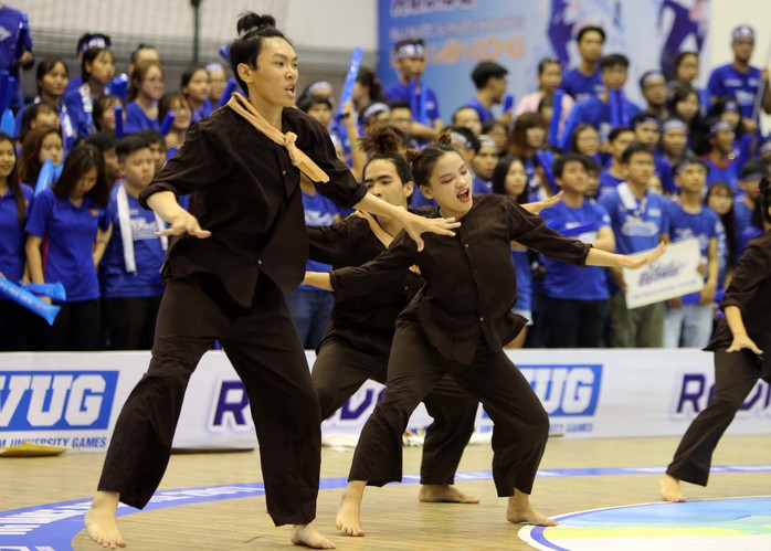 ĐH Tôn Đức Thắng vô địch Dance Battle, Bách Khoa đăng quang futsal - Ảnh 16.