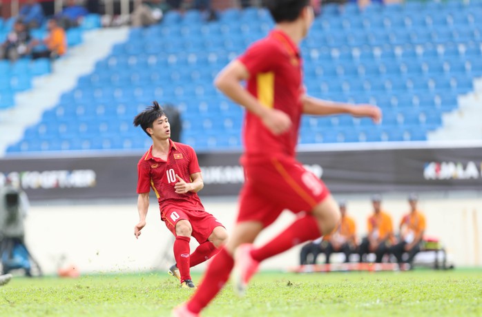 U22 Việt Nam - Philippines 4-0: Xây chắc ngôi đầu - Ảnh 1.