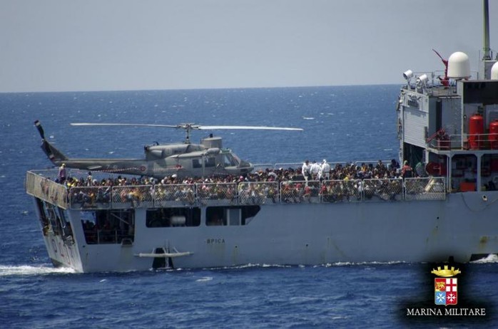 Ý đã bỏ mặc 268 người tị nạn Syria chết chìm - Ảnh 1.