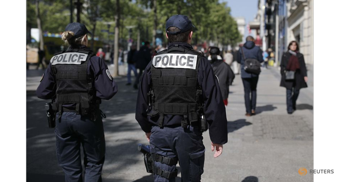 
Hơn 50.000 cảnh sát và nhân viên an ninh được điều động để đảm bảo an toàn cho gần 47 triệu cử tri. Ảnh: Reuters
