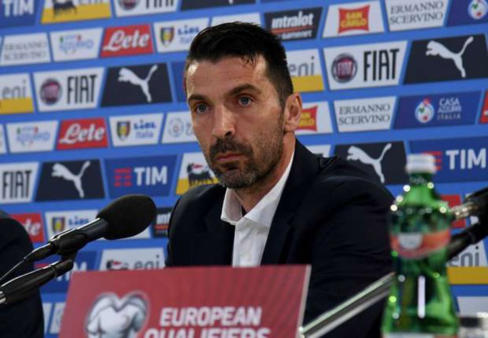 Buffon khát cúp Champions League trước khi treo găng - Ảnh 1.