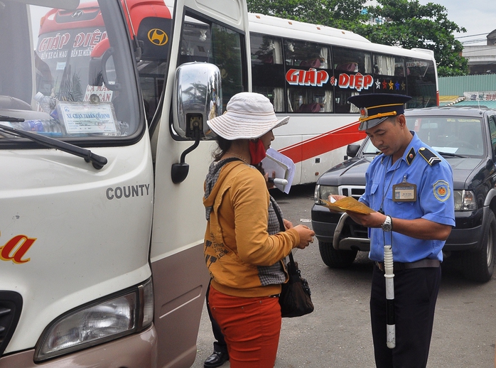 Thanh tra Sở GTVT phạt hơn 5 tỉ đồng trong 1 tháng - Ảnh 1.