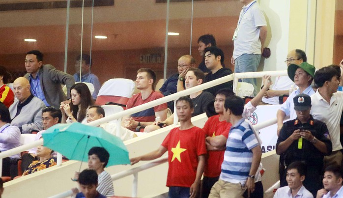 Thắng 5 sao Campuchia, Việt Nam đặt 1 chân vào VCK Asian Cup - Ảnh 5.