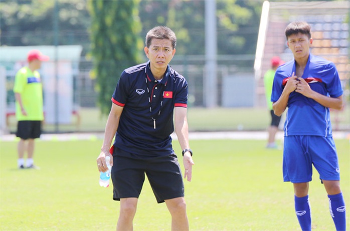 Có chuyên gia Đức, HLV Hoàng Anh Tuấn hứa vô địch U18 - Ảnh 1.