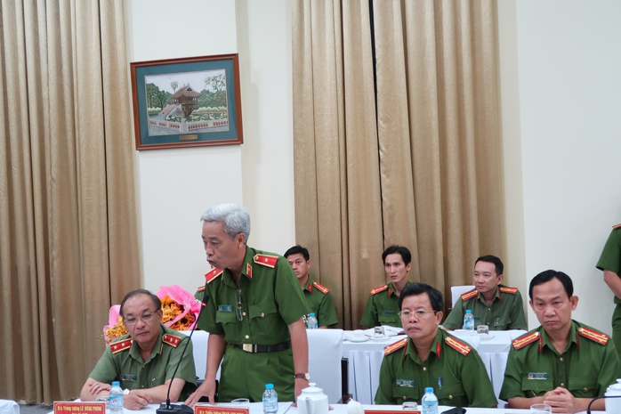 Thưởng nóng chuyên án phá sào huyệt ma túy cực lớn - Ảnh 2.