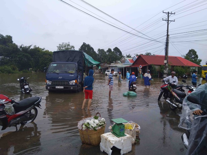 Phú Quốc: Nhà dân bị ngập do suối thoát nước bị lấn - Ảnh 6.