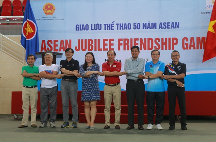 Xem các nhà ngoại giao ASEAN tỉ thí thể thao - Ảnh 8.