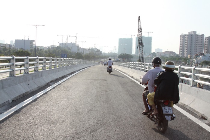 Thông xe nhánh N2 cầu Nguyễn Tri Phương - Ảnh 2.