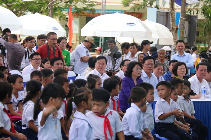 Hơn 46.000 ly sữa đến với trẻ em Quảng Nam - Ảnh 2.