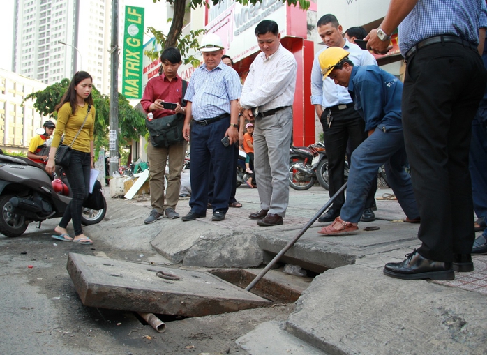 Siêu máy bơm chống ngập đường Nguyễn Hữu Cảnh lại vận hành - Ảnh 1.