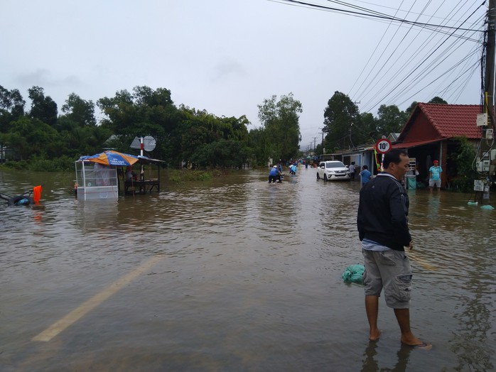 Phú Quốc tìm nhà đầu tư thu gom, xử lý rác và nước thải - Ảnh 1.