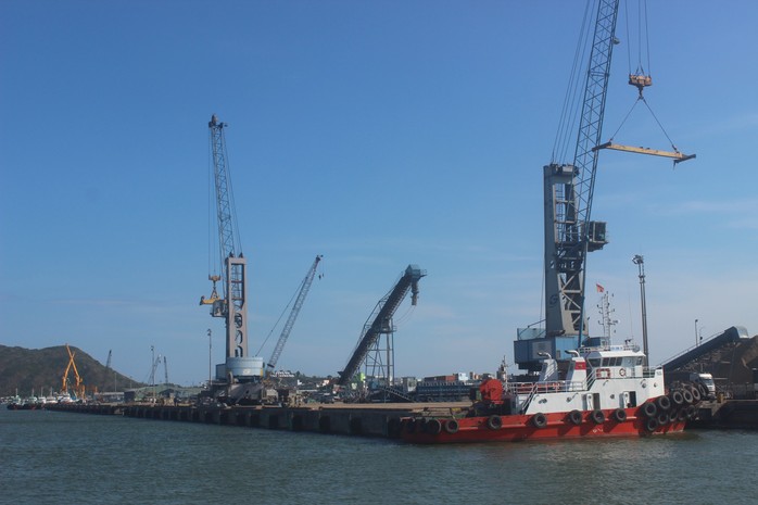 Đề xuất cấp phép nhận chìm 439.000 m3 bùn thải xuống biển Quy Nhơn - Ảnh 1.