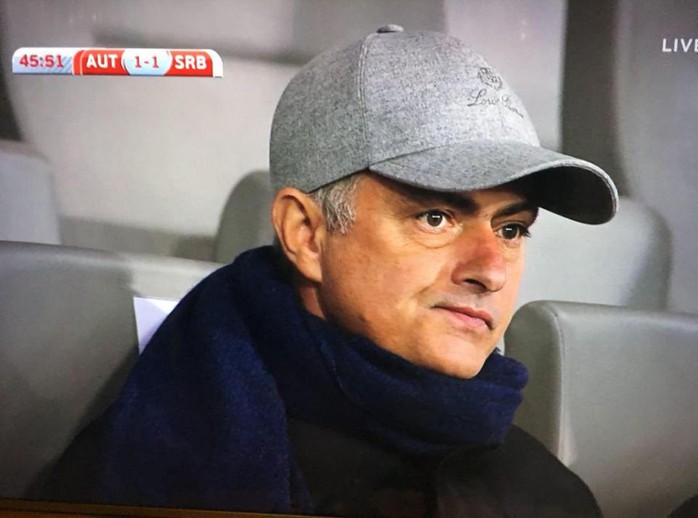 Lộ cầu thủ Mourinho xem giò trận Áo - Serbia - Ảnh 1.