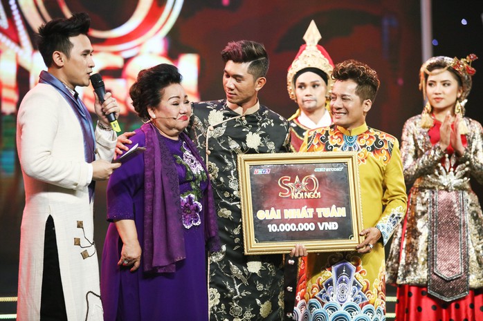 Lương Bằng Quang thắng nhất tuần, trao hết tiền thưởng cho Mai Xuân Thy - Ảnh 4.