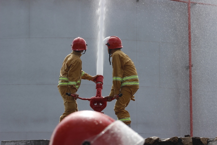 3 tỉnh, thành diễn tập chữa cháy tại Nhiệt điện Phú Mỹ - Ảnh 2.
