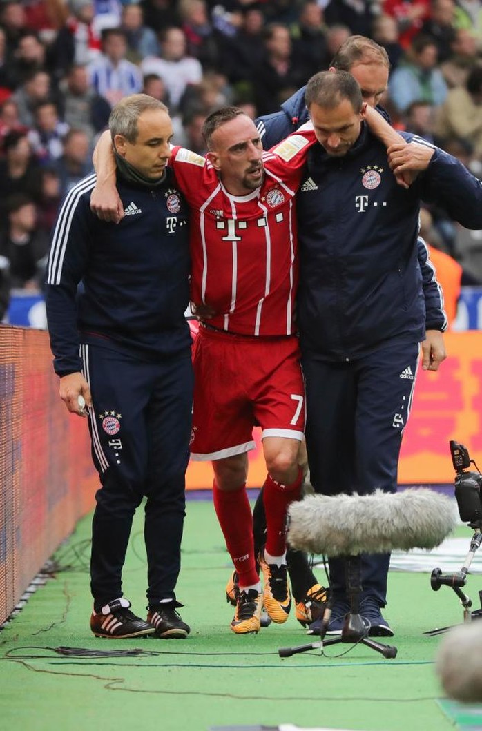 Ribery có nguy cơ giã từ sự nghiệp vì chấn thương - Ảnh 6.