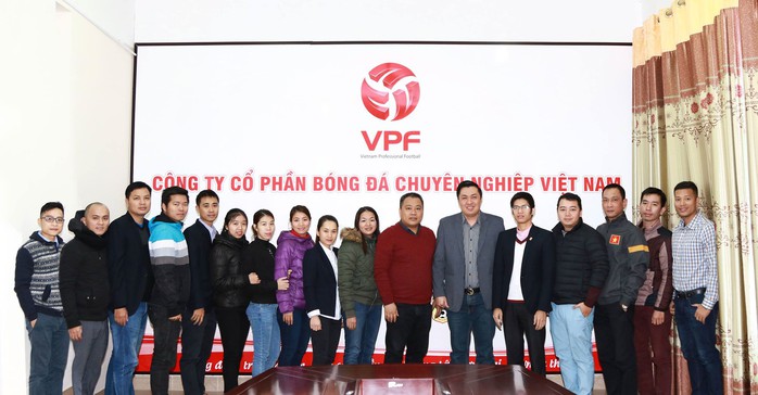 Ông Cao Văn Chóng: Hãy tin tưởng vào ban lãnh đạo mới của VPF - Ảnh 2.