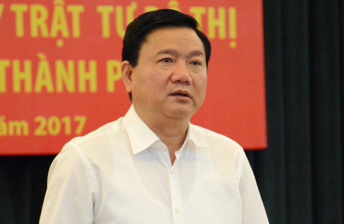 Cảnh cáo, thôi chức ủy viên Bộ Chính trị đối với ông Đinh La Thăng - Ảnh 1.