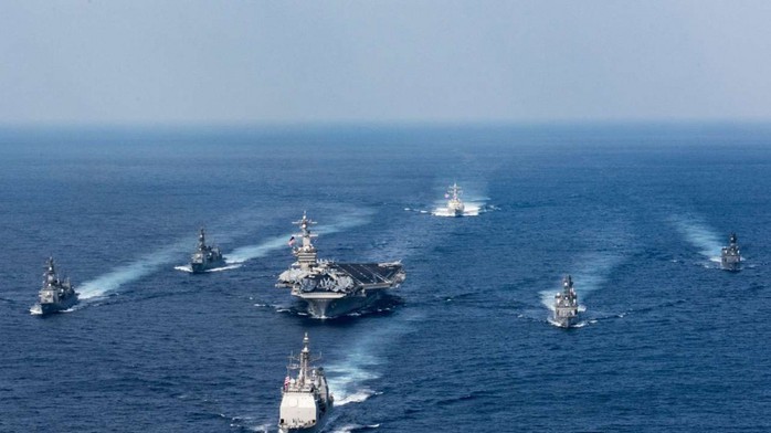 Tàu sân bay USS Carl Vinson tham gia cuộc tập trận với Nhật Bản hồi tháng 3. Ảnh: EPA
