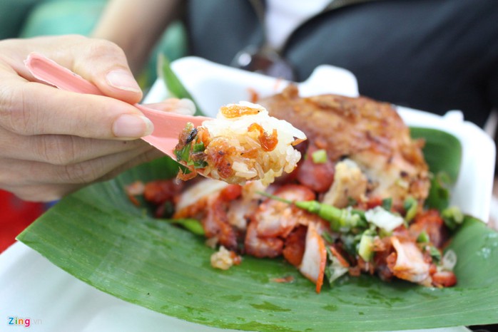 10 địa chỉ ăn vặt không quảng cáo cũng đông khách của Sài Gòn - Ảnh 2.