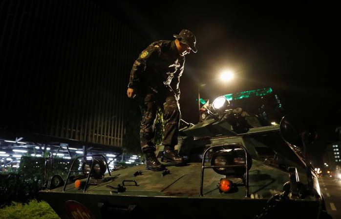 Vụ nổ súng đẫm máu Philippines: Tay súng là người nước ngoài - Ảnh 5.