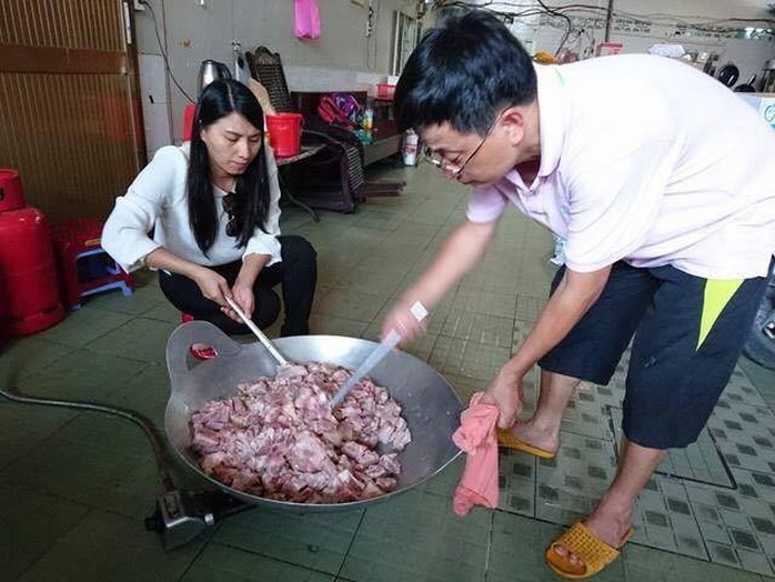 Doanh nhân suốt ngày đi giải cứu nông sản - Ảnh 3. Doanh nhân suốt ngày đi giải cứu nông sản - Ảnh 3.