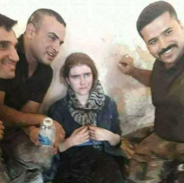 Gia nhập IS, thiếu nữ Đức đối mặt với án tử tại Iraq - Ảnh 2.