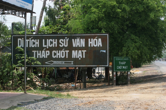 Đến thăm tháp cổ Chót Mạt - Ảnh 1.