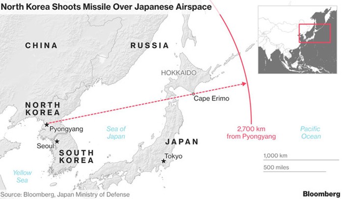 
Đường đi của tên lửa mới phóng của Triều Tiên. Ảnh: Bloomberg

