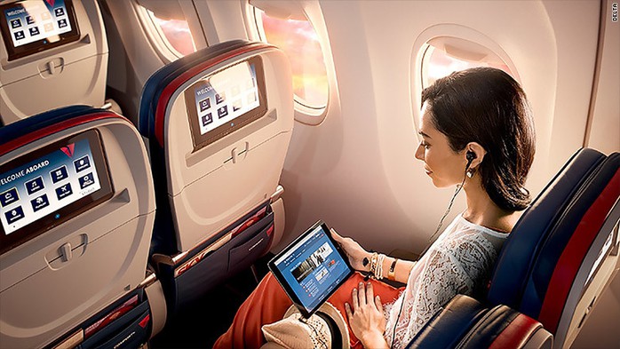 10 điều nên làm trên máy bay để thư giãn trong suốt hành trình - Ảnh 1. 10 điều nên làm trên máy bay để thư giãn trong suốt hành trình - Ảnh 1.