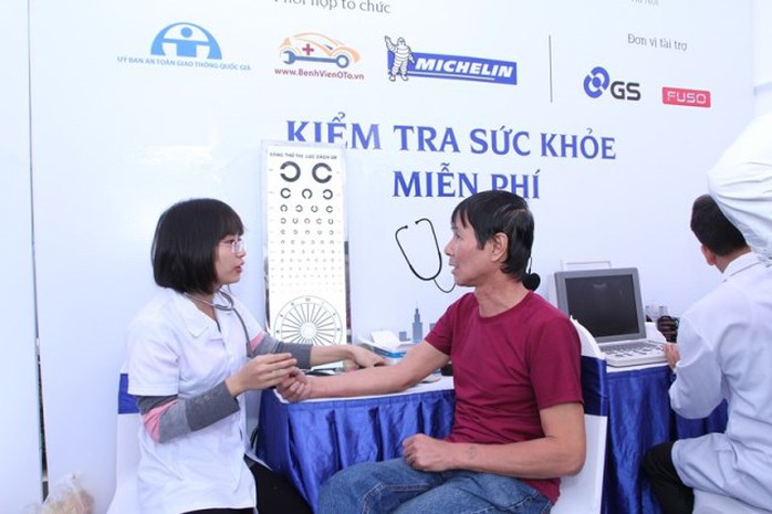 Fuso đồng hành cùng ngày hội bác tài lần thứ 2 - Ảnh 1. Fuso đồng hành cùng ngày hội bác tài lần thứ 2 - Ảnh 1.