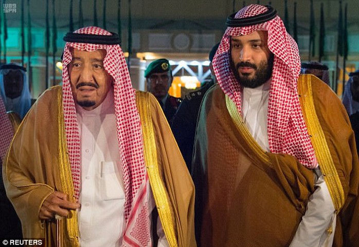 Thái tử Ả Rập Saudi rộng đường đến ngai vàng? - Ảnh 1.
