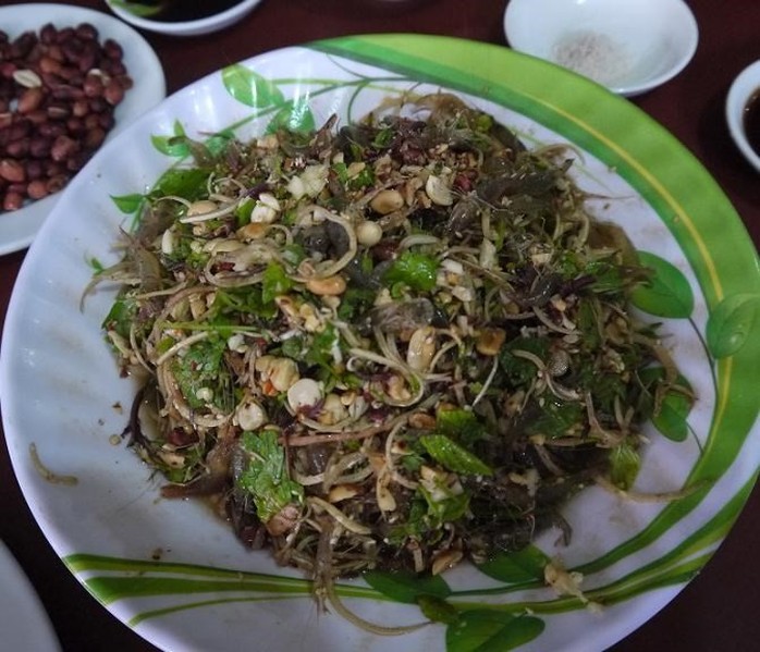 Gỏi tôm sống sông Đà ngon như Goong ten Thái Lan - Ảnh 1. Gỏi tôm sống sông Đà ngon như Goong ten Thái Lan - Ảnh 1.
