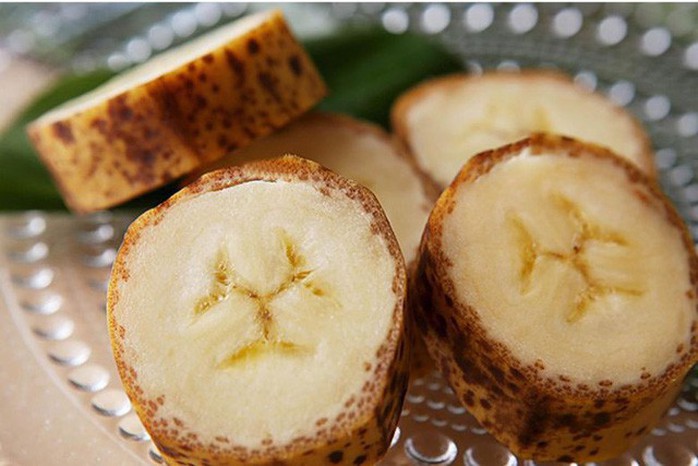 Chuối đặc biệt ăn luôn vỏ, hơn 100 nghìn đồng/quả - Ảnh 2. Chuối đặc biệt ăn luôn vỏ, hơn 100 nghìn đồng/quả - Ảnh 2.