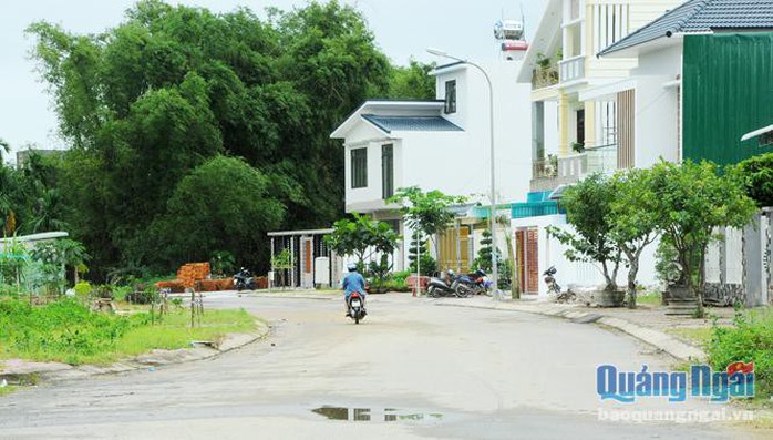 Những tuyến đường dị tật ở TP Quảng Ngãi - Ảnh 1.