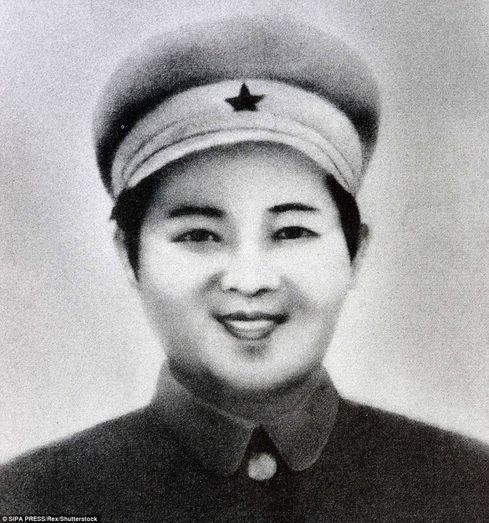 Tại sao Triều Tiên tổ chức lễ tưởng niệm lớn cho bà Kim Jong-suk? - Ảnh 3.