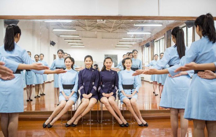 Cười đẹp như tiếp viên hàng không - sự thật khó đến bất ngờ - Ảnh 13. Cười đẹp như tiếp viên hàng không - sự thật khó đến bất ngờ - Ảnh 13.