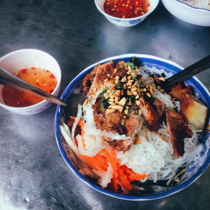 Bát bánh canh hơn 200.000 đồng huyền thoại ở Sài Gòn - Ảnh 12. Bát bánh canh hơn 200.000 đồng huyền thoại ở Sài Gòn - Ảnh 12.