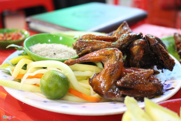 10 địa chỉ ăn vặt không quảng cáo cũng đông khách của Sài Gòn - Ảnh 13.