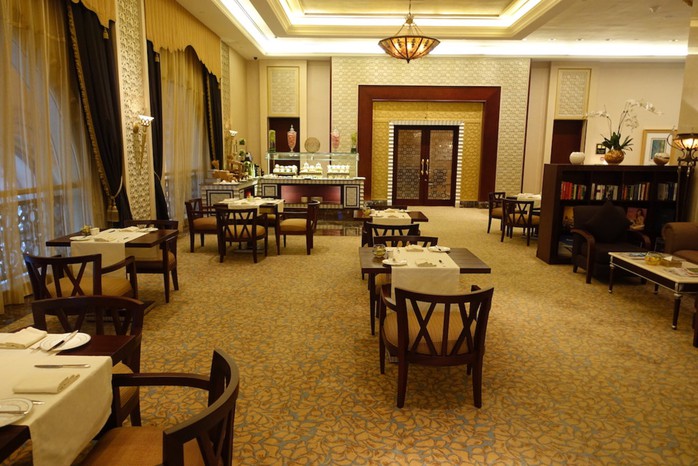 Khách sạn 7 sao lộng lẫy như cung điện  - Ảnh 16.