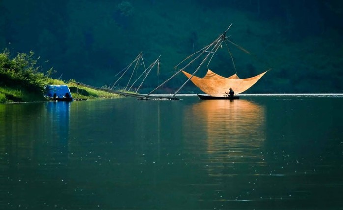 Mục sở thị hồ nước đẹp hàng đầu tại miền Nam Việt Nam - Ảnh 3. Mục sở thị hồ nước đẹp hàng đầu tại miền Nam Việt Nam - Ảnh 3.
