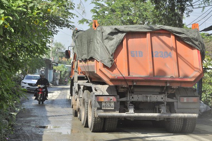 Khiếp vía vì hàng trăm xe khủng phóng bạt mạng! - Ảnh 3.