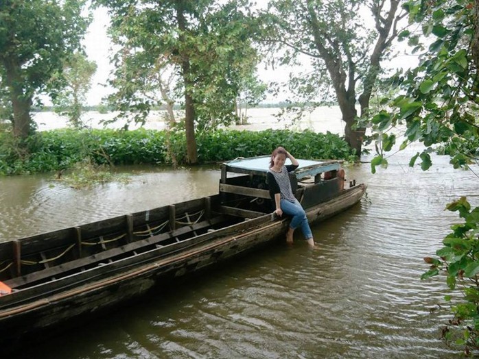 Sướng gì bằng ăn cá linh ngay đồng nước nổi - Ảnh 6.