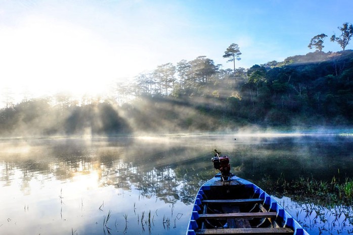 Mục sở thị hồ nước đẹp hàng đầu tại miền Nam Việt Nam - Ảnh 6. Mục sở thị hồ nước đẹp hàng đầu tại miền Nam Việt Nam - Ảnh 6.