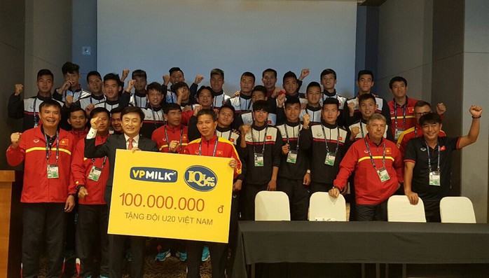 VPMilk tặng U20 Việt Nam 100 triệu sát thềm World Cup - Ảnh 2.