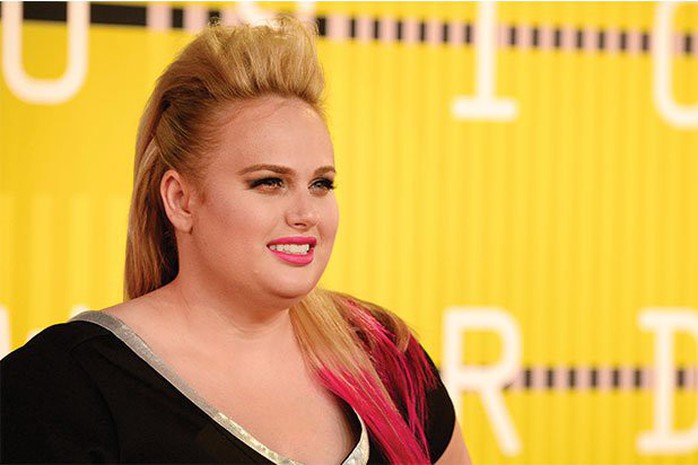 Rebel Wilson kể từng bị quấy rối tình dục - Ảnh 1.