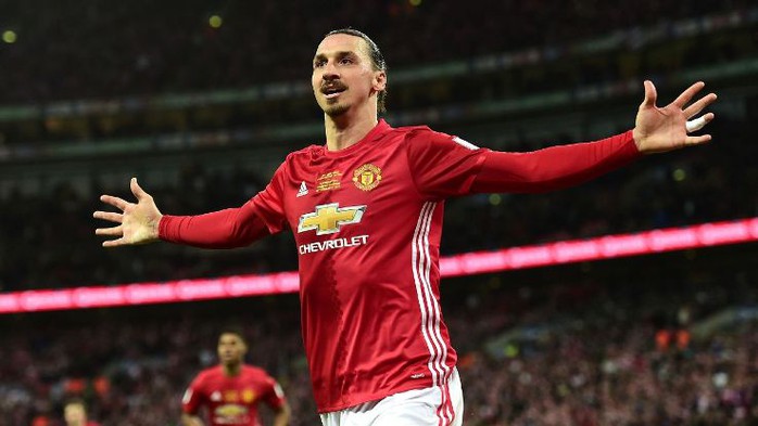 Ibrahimovic ký hợp đồng với M.U trong tuần này - Ảnh 1.